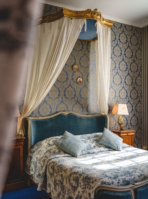 Suite de luxe avec vue sur la Loire au Patio Saumur